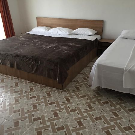 Hotel Vila Nusa Eforie Nord Esterno foto