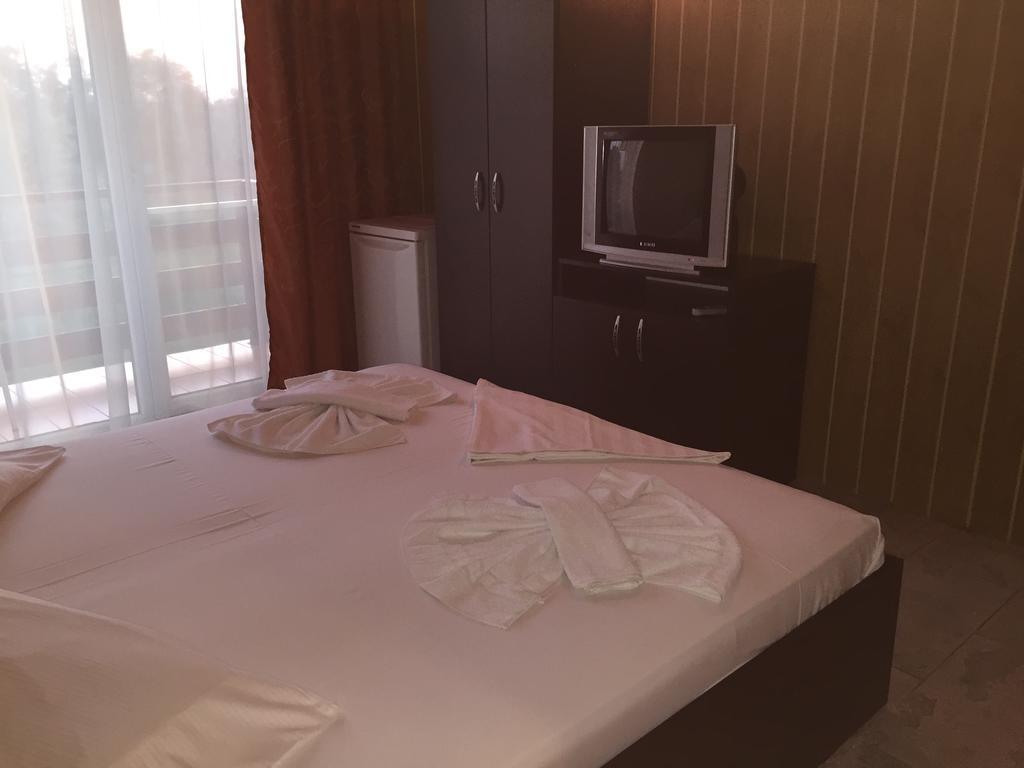 Hotel Vila Nusa Eforie Nord Esterno foto