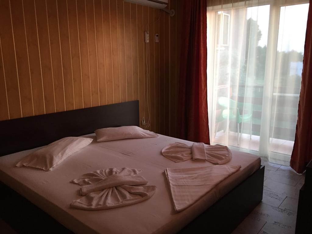 Hotel Vila Nusa Eforie Nord Esterno foto