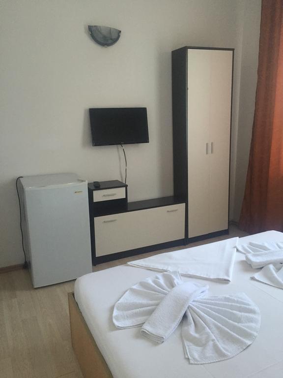 Hotel Vila Nusa Eforie Nord Esterno foto